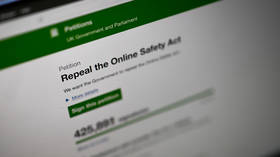 Over 400,000 demand end to new UK internet rules