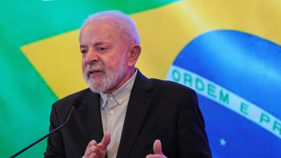 Brezilya Lula, BRICS liderlerinin Trump – RT World News’e yanıt vermek için buluşmasını öneriyor