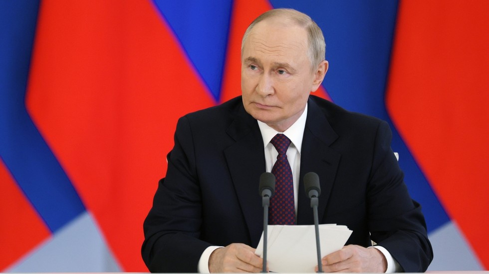 World News: पुतिन ने यूक्रेन संघर्ष में समर्थन के लिए किम जोंग-उन को धन्यवाद दिया – INA NEWS