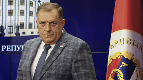 Bosnian Serb leader blasts decision to oust him