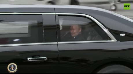 Putin and Trump share presidential limo to Alaska summit venue