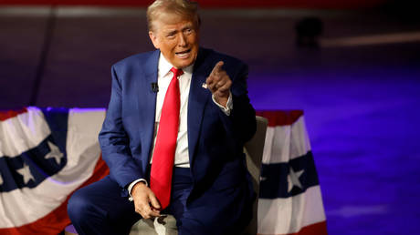 Zelensky should ‘make a deal’ – Trump