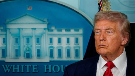 Ukraine must forget about Crimea and NATO – Trump