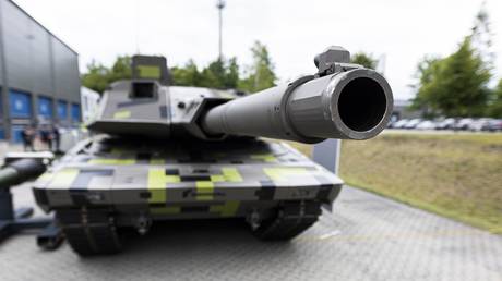 European military stocks fall as Ukraine peace hopes rise