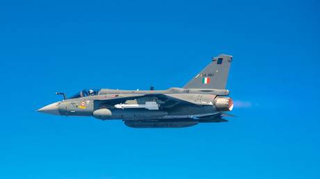 India approves $7.6 billion purchase of fighter jets – media