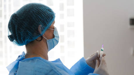 Ukraine restores Covid mask regime in two regions