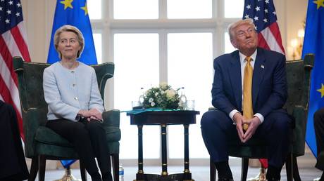 Moldova set to choose between Trump and Brussels – analyst