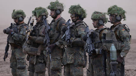 EU public skeptical of sending troops to Ukraine – WSJ
