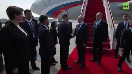 Putin arrives in China for SCO summit and Victory Day celebrations (VIDEO)