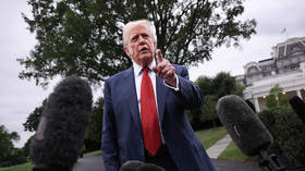 Trump “būtiski” paaugstināt tarifus Indijai “nākamo 24 stundu laikā”