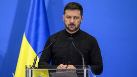 Zelensky ‘risks angering’ Trump – NYT