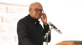 South Africa to strengthen economic ties with India