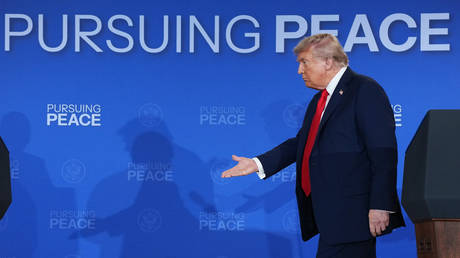 Kremlin replies after Trump says ‘Putin let me down’
