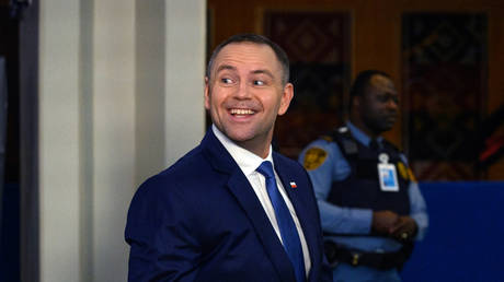 Polish president says he ‘talks’ to ghost of predecessor