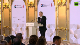 Putin attends United Cultures Forum in St. Petersburg