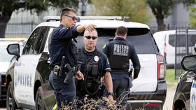 Sniper shoots detainees at US immigration facility