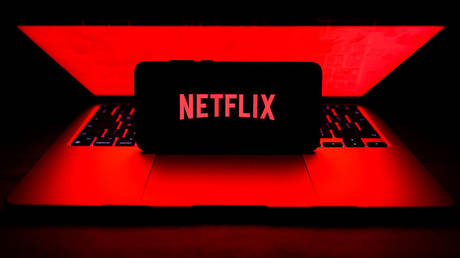 Musk tweets wipe $15bn off Netflix value