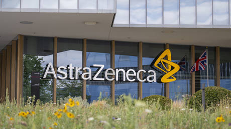 Pharma giant threatens to pull investment from UK