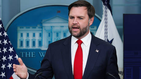 Trump mulling Insurrection Act amid court roadblocks – Vance