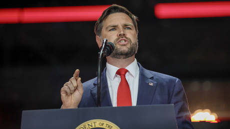 Vance tells Democrats to ‘grow up’