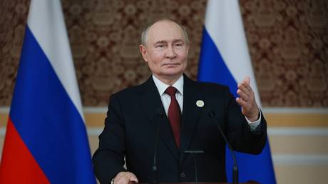 RT flourishing despite tremendous pressure – Putin