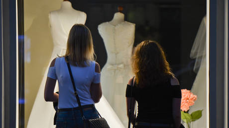 EU state sees surge in marriages involving Ukrainians – media