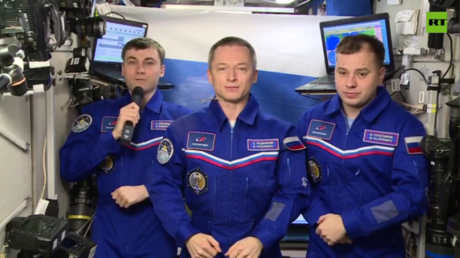 Russian cosmonauts send RT birthday wishes from space (VIDEO)