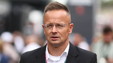 PUTIN'S SAFE HAVEN: Hungary DEFIES World Court!