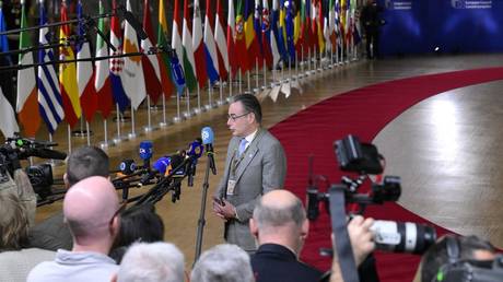 ‘Poor little Belgium’ explains failure of EU-Ukraine ‘reparation loan’ plan