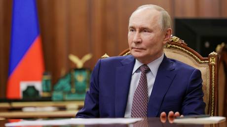 Russia rescinds key nuclear treaty with US