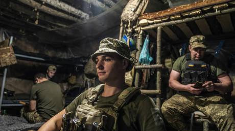 Kiev trying to hide ‘catastrophe’ of encircled troops – Moscow