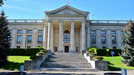 Polish MPs call for moving Russian embassy