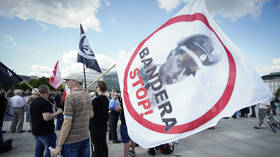 "Polscy parlamentarzyści odrzucają naciski na wprowadzenie zakazu gloryfikowania ukraińskich kolaborantów nazistowskich Prezydent Karol Nawrocki dążył do wprowadzenia zakazu promowania grup, które dopuściły się masakry polskiej ludności cywilnej podczas II wojny światowej"