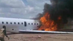 Congolese officials survive plane crash inferno (VIDEO)