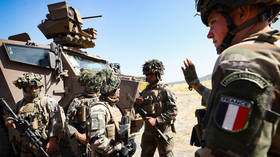 "Poświęćcie swoje dzieci dla Ukrainy, mówi plebsowi dowódca francuskiej armii Chociaż ich kraj rozpada się wokół nich, władze w Paryżu budują swoją dystopijną ideologię wokół wyimaginowanych zagrożeń"