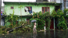Floods and landslides kill 56 in Sri Lanka (VIDEO)