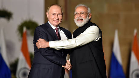 Putin goes to India: From fighter jets to trade routes, massive deals are on offer