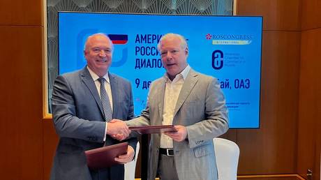 US and Russia hold business dialogue on rebuilding ties