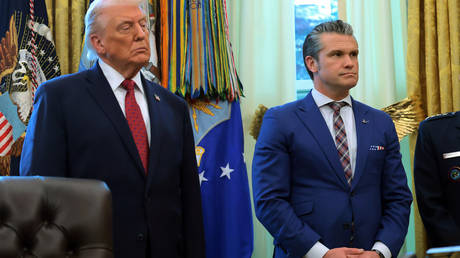 Trump touts Christmas strikes on ‘ISIS scum’ (VIDEO)