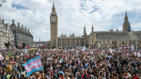 Top UK women’s groups ban transgender members