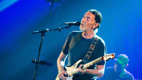 ‘Driving Home for Christmas’ singer Chris Rea dies