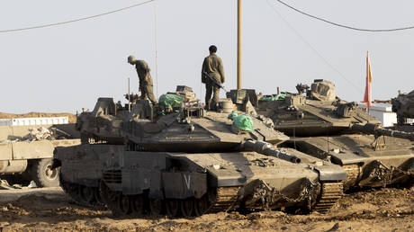 Israel ready for new ground attack on Gaza – WSJ