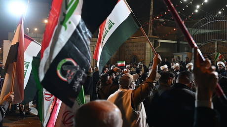 India advises its citizens to leave Iran