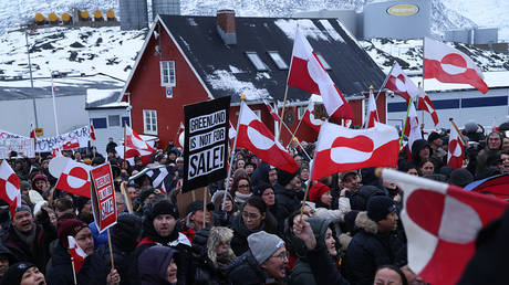 Thousands rally in Greenland against US annexation plans (VIDEOS)