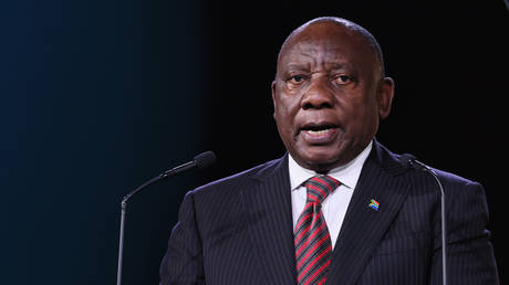 South Africa pushes for renewable energy investment