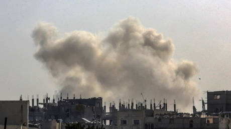 Trump&rsquo;s envoy hails &lsquo;positive&rsquo; talks with Israel as it continues to bomb Gaza