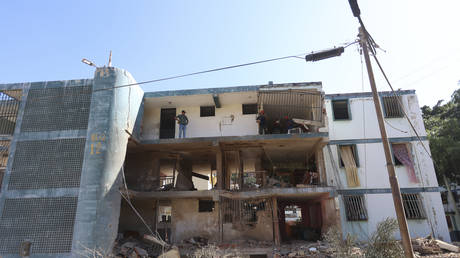 Trump claims US military used &lsquo;secret weapon&rsquo; to abduct Maduro