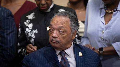 US civil rights leader Jesse Jackson dies