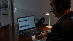 Ukrainian agents illegally bugged investigator probing Zelensky ally – officials