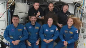 SpaceX Dragon spacecraft docks at ISS (VIDEO)